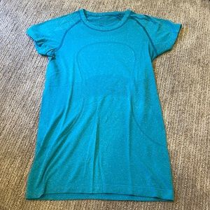 Lululemon short sleeve